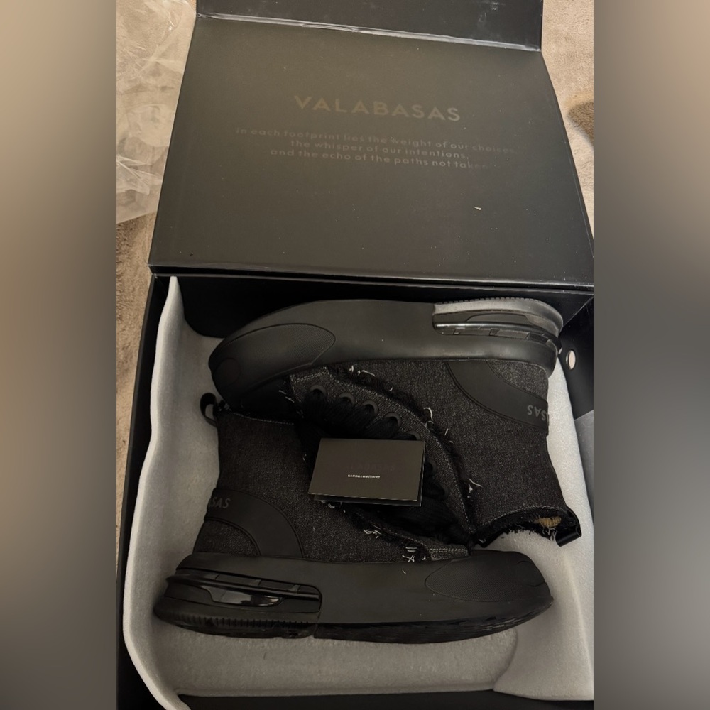 Valabasas Men's Black High-Top Sneakers